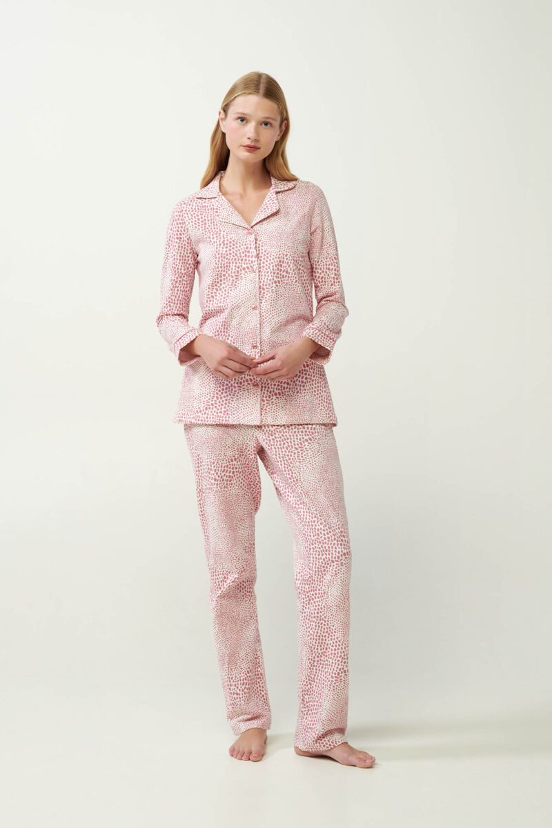 Pijama cu nasturi pentru femei